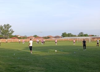 Локомотив II стигна до хикс срещу 10 от Секирово в продължението