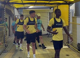 Атакуващ халф от пета дивизия на Франция кара проби в Ботев