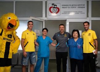 Попето, Керкез и Видев зарадваха малчугани в Клиниката по детска хирургия в УМБАЛ „Свети Георги“