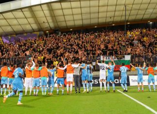 Фенове на Ботев Пд ще могат да ползват чартъра на канарчетата за мача в Атина