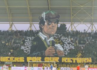 ВИДЕО: Бултрас вВИДЕО: Бултрас вдигнаха наздравица за завръщането на европейските мачове на Колежа! дигнаха наздравица за завръщането на европейските мачове на Колежа!