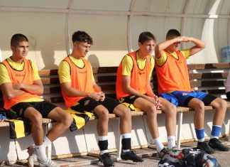 Марица (Милево) и Ботев III (Пловдив) не излъчиха победител