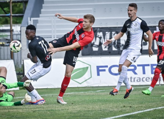 Чуждестранен инвеститор също се появи на хоризонта като вариант за Локомотив