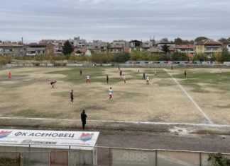 Локомотив II загуби от Асеновец на нивата в Асеновград