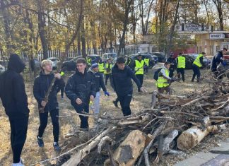Фенклубът на Локо: Благодарим на всички „черно-бели“ сърца за почистването на „Лаута“