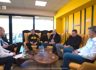 Ботев събра хора, за които изглеждаше невъзможно да седнат на една маса