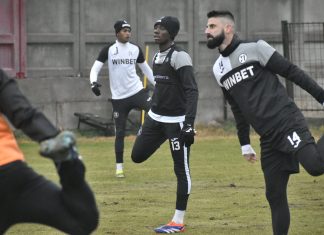 Локомотив с 4 контроли по време на зимната подготовка