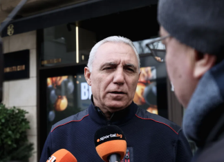 Стоичков на рождения си ден: Не ме плашат годините. Сега започва моят живот