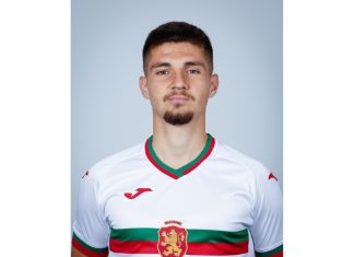 Пловдивчанин ще играе при Робин ван Перси, подписа с нидерландски елитен клуб