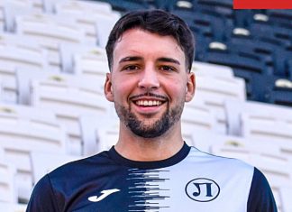 Бившият португалски национал подписа за година и половина с Локомотив