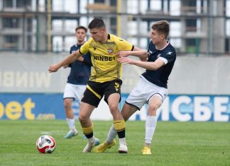 Ботев II не победи директен съперник за оставане във Втора лига