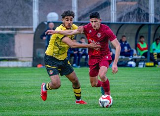 Ботев II се свлече на последното място след загуба от Фратрия (СНИМКИ)