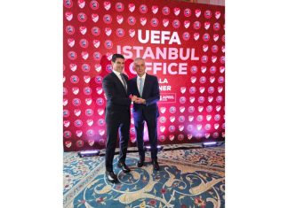 Георги Иванов присъства на откриването на новия офис на УЕФА в Истанбул
