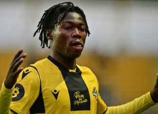 Акере пред трансфер