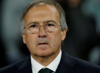 Спрягат Белия и бат Жоро за треньори на „канарчетата“