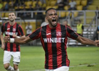 Французи с оферта за титуляр на Локомотив