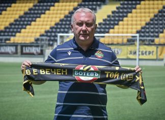 Николай Киров: В този момент е важно публиката да е с нас