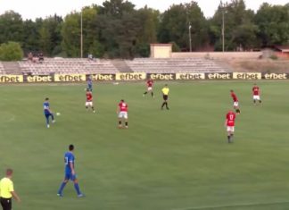 Локомотив II започна сезона с категорична победа над Гигант