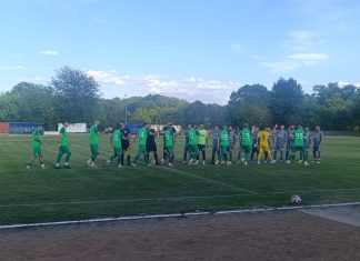 С човек повече Секирово измъкна точка от Загорец в Нова Загора. Разправии белязаха мача