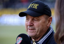 Президентът Петър Стоянов представя автобиографичната книга на Петър Зехтински