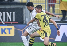 Ботев и Славия не решиха битката помежду си на терена, остава тази извън него