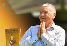 Петър Зехтински представя своята книга пред “жълто-черната” общественост