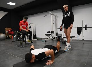 Футболистите на Локомотив минават тестове