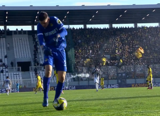 ЕКСЦЕСИИ на Лаута! Удариха вратаря на Ботев Пд с бутилка