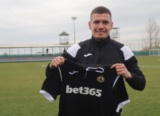 Герой на Локо при победа в „Коматево“ отправи силен призив към „черно-белите“